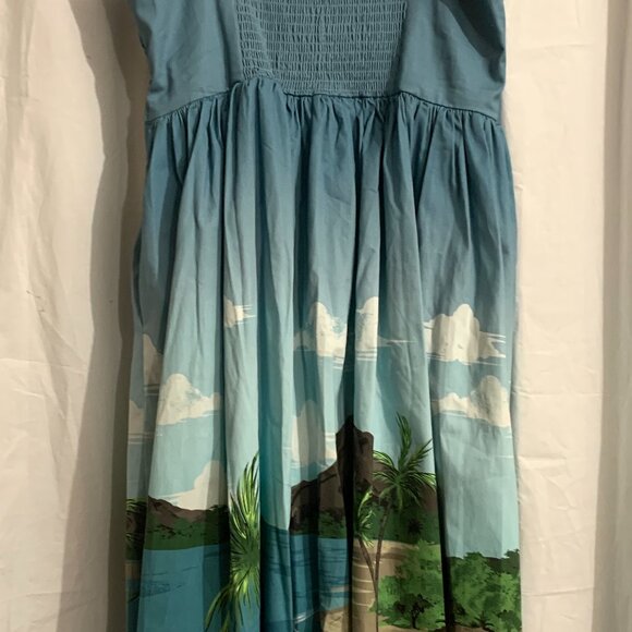 Her Universe Star Wars Dress Droids at the Beach - Picture 3 of 4